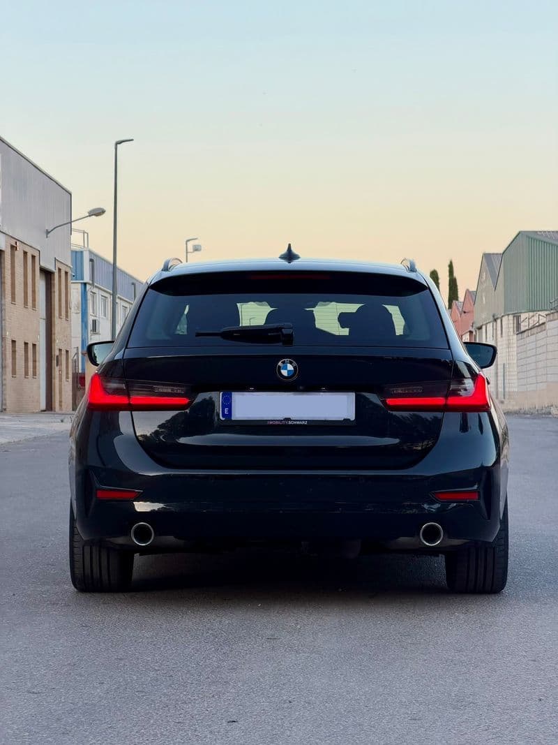 BMW 320d preview 4